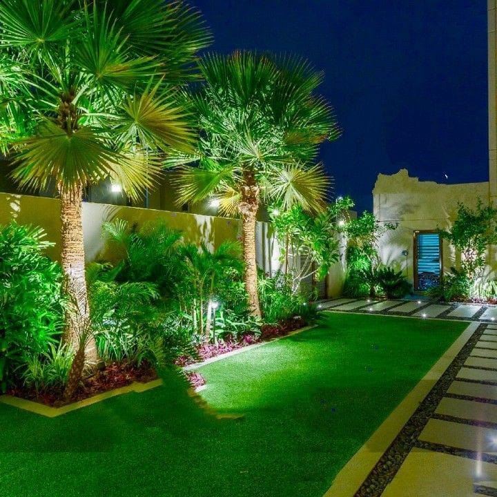 تنسيق حدائق بجدة ومكة